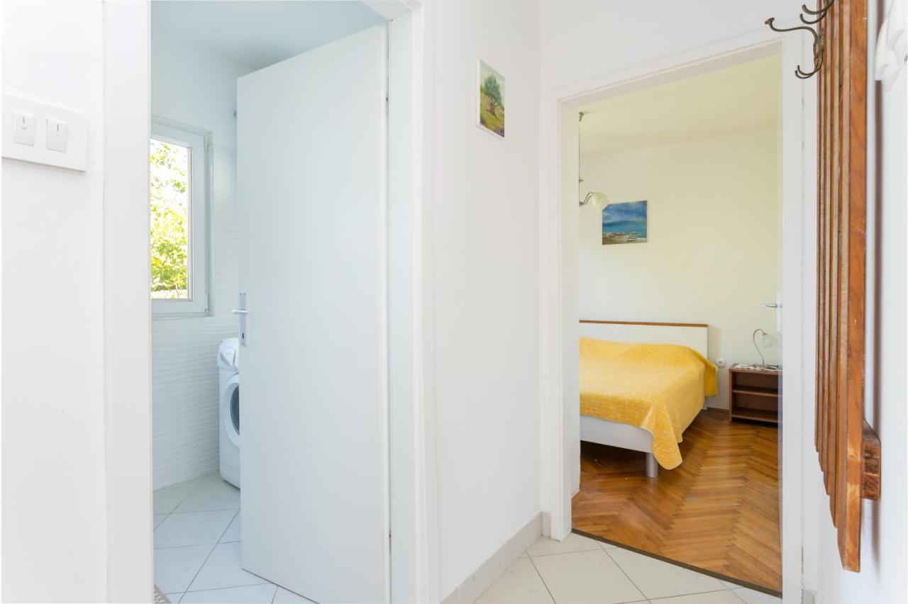 Apartments By The Sea Seget Vranjica, Trogir - 1038 Luaran gambar