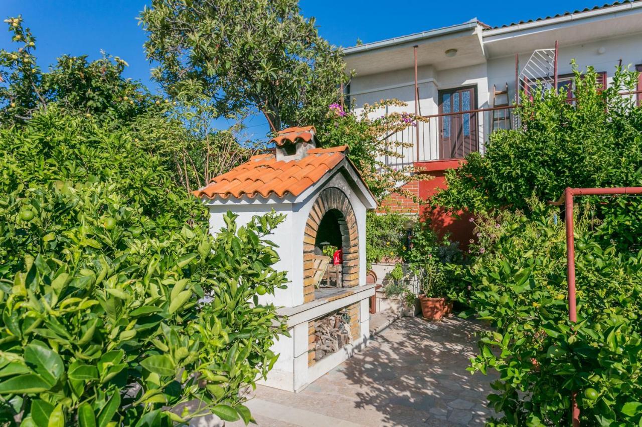 Apartments By The Sea Seget Vranjica, Trogir - 1038 Luaran gambar