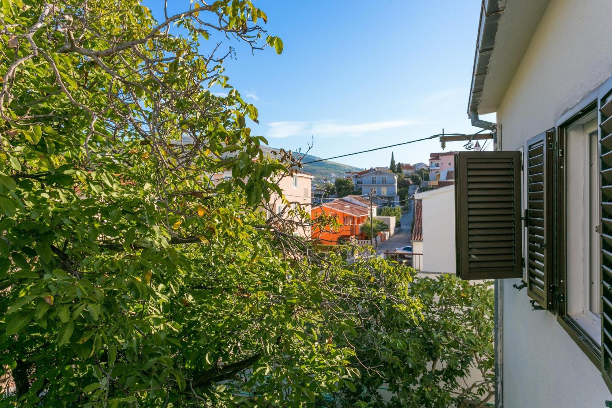 Apartments By The Sea Seget Vranjica, Trogir - 1038 Luaran gambar