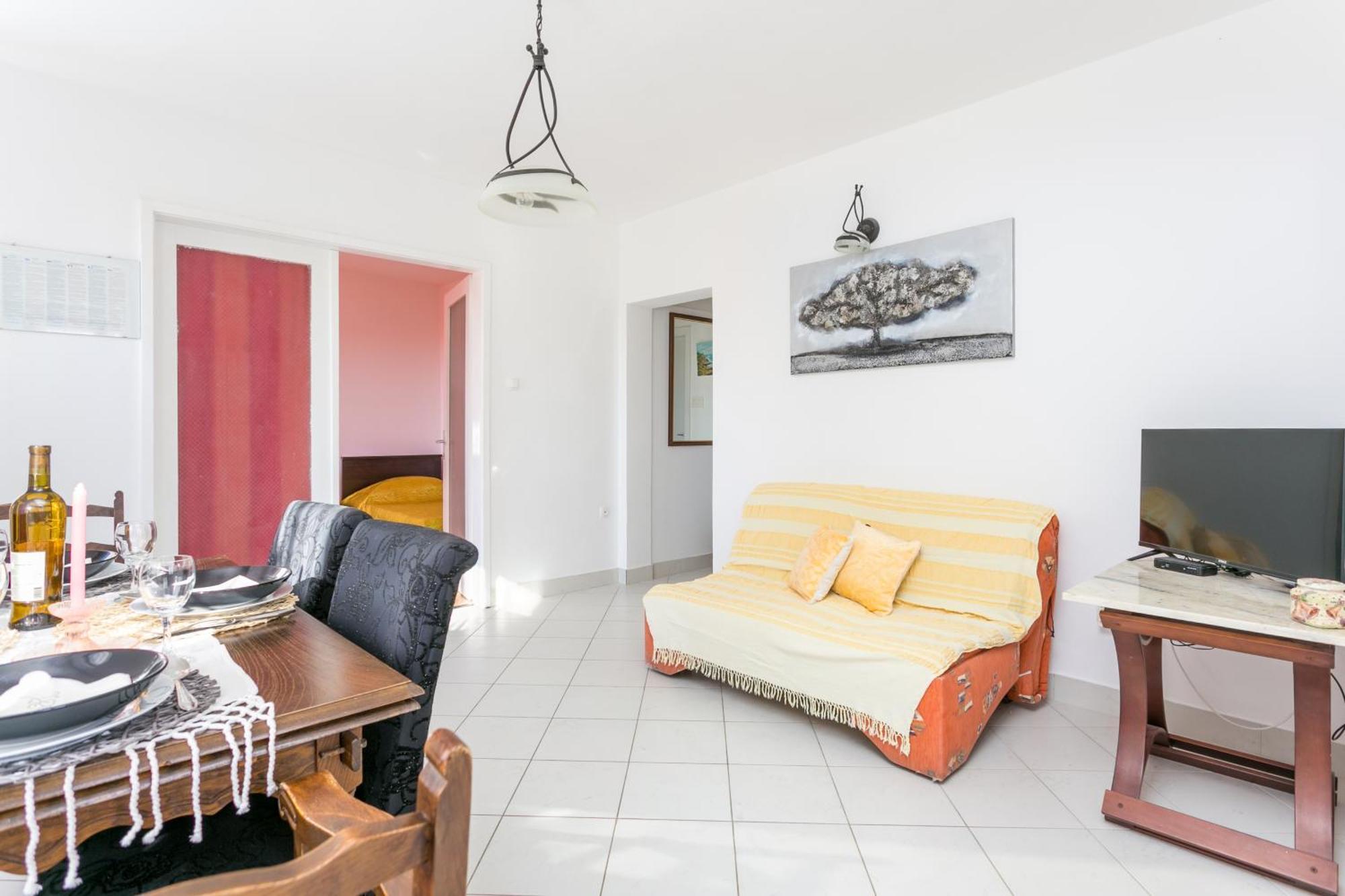 Apartments By The Sea Seget Vranjica, Trogir - 1038 Bilik gambar